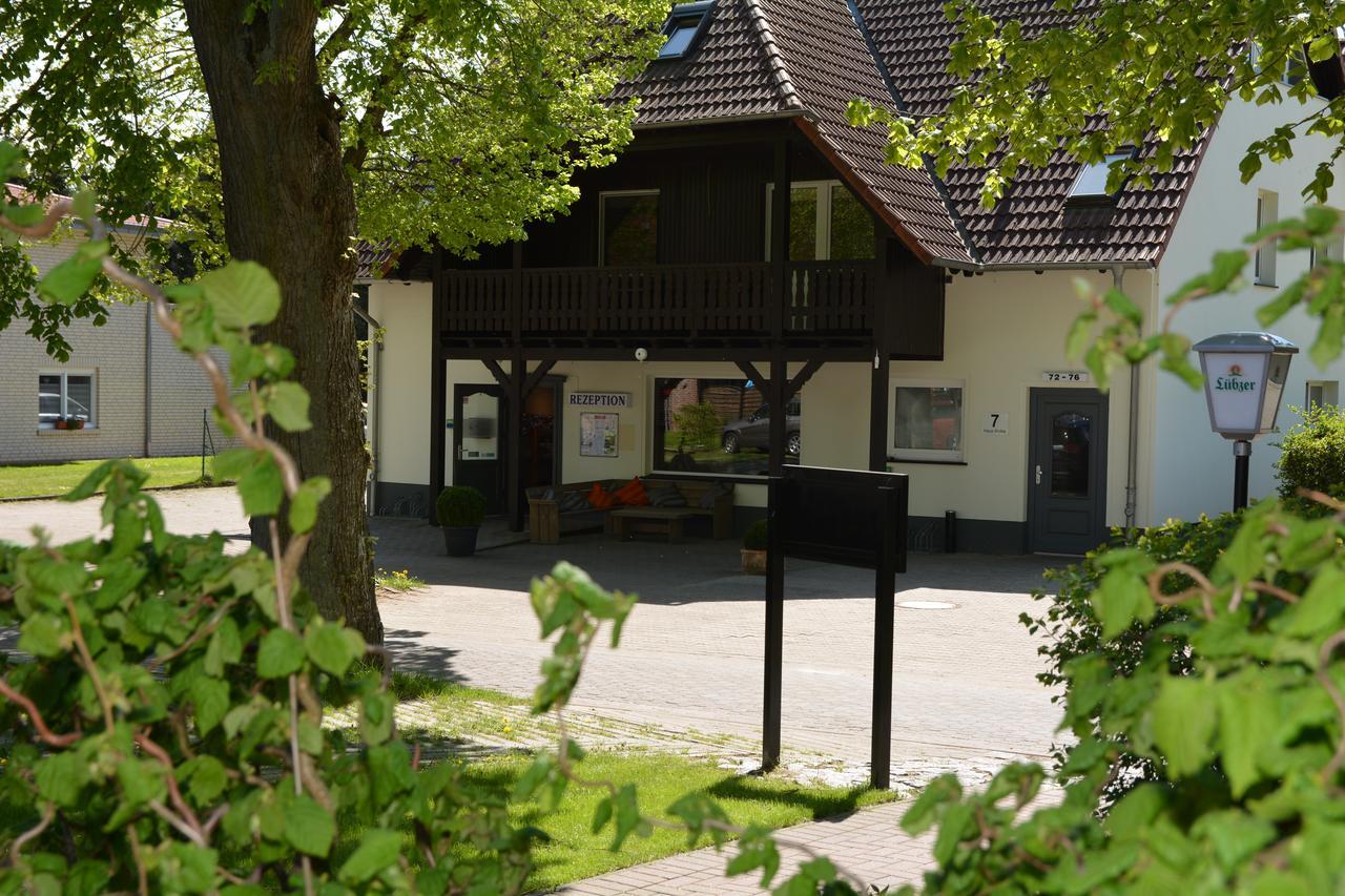 Ferienanlage Mueritz Seeromantik Sietow Dorf ภายนอก รูปภาพ